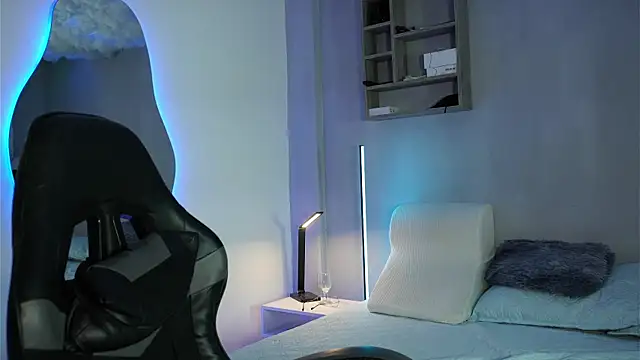 MarcoSullivan online show from 04.08.26