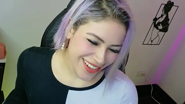 Natalia Montoya online show from 04.16.26