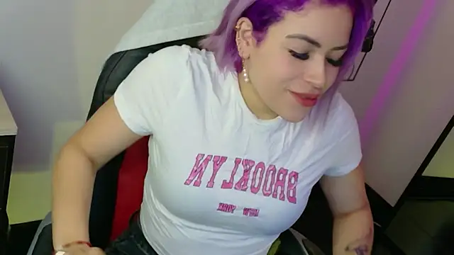 Natalia Montoya online show from 04.19.26