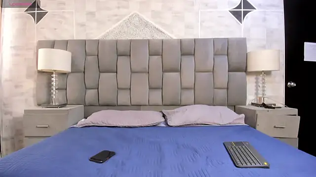 LaurenSnow online show from 04.08.26