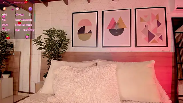 LunaRuso online show from 02.28.26