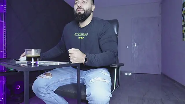 mattmasterss online show from 12.14.25