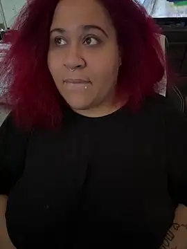 Juicyjordie online show from 10.19.25