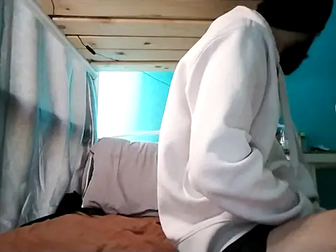 Antonio Vatooo online show from 02.27.25