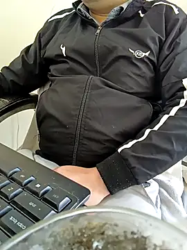 Hot-man39 online show from 02.22.25