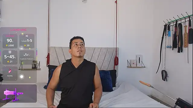 Liana Asaff online show from 12.15.25