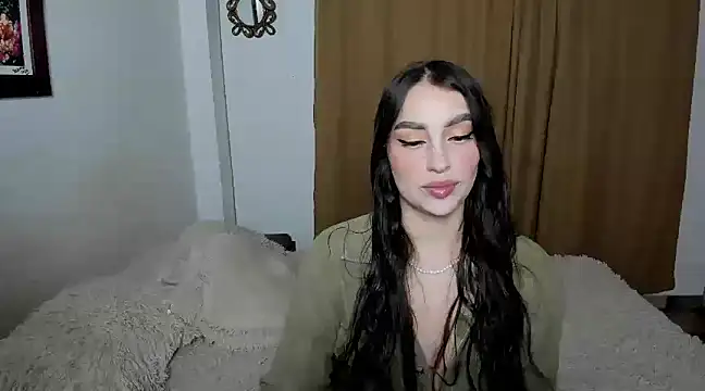 teseo and afroditha  online show from 03.14.25