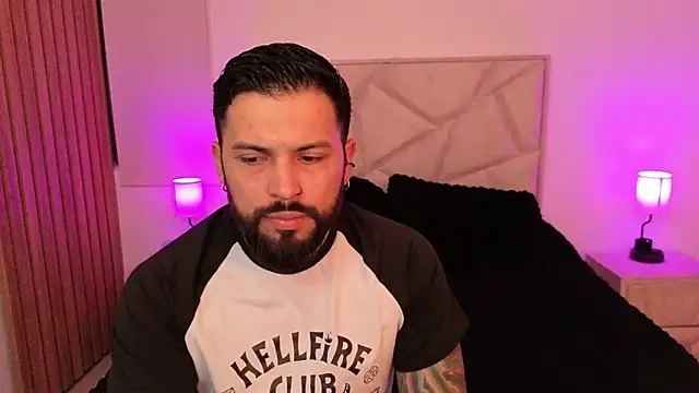 teseo and afroditha  online show from 04.15.26