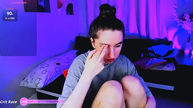 Snapshot of Lily_xBabe chatting on 11.15.25 Lily xBabe online show from 11.15.25