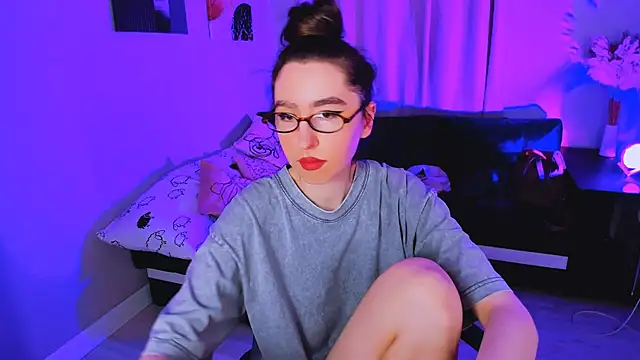 Snapshot of Lily_xBabe chatting on 12.03.25 Lily xBabe online show from 12.03.25