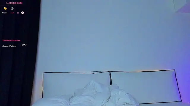 Snapshot of haileyishere chatting on 03.06.25 haileyishere online show from 03.06.25