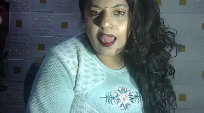 Snapshot of Sexy_komolika chatting on 02.04.25 Sexy komolika online show from 02.04.25