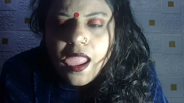 Snapshot of Sexy_komolika chatting on 02.06.25 Sexy komolika online show from 02.06.25