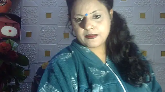 Snapshot of Sexy_komolika chatting on 02.18.25 Sexy komolika online show from 02.18.25