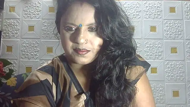 Snapshot of Sexy_komolika chatting on 03.15.25 Sexy komolika online show from 03.15.25