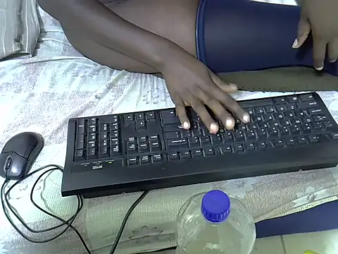 springly love online show from 11.07.25