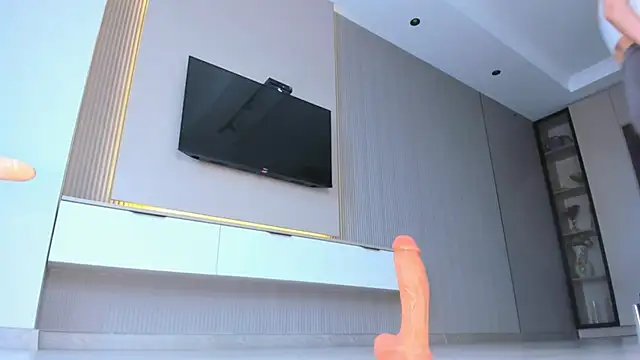 Cherrypie 001 online show from 11.29.25