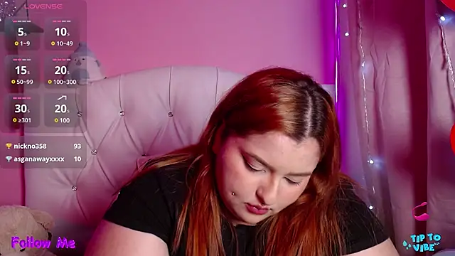 Snapshot of HECATE_23 chatting on 03.15.25 HECATE 23 online show from 03.15.25