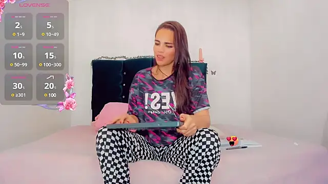 Rubi 30 online show from 01.25.25