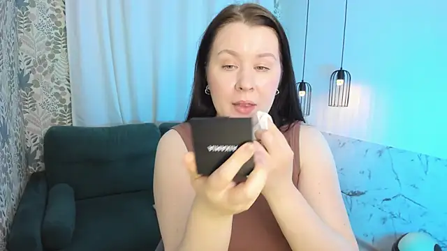 Snapshot of ShedarBrooks chatting on 06.19.26 ShedarBrooks online show from 06.19.26