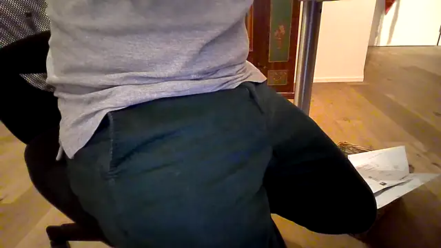 10 1992 online show from 02.20.25