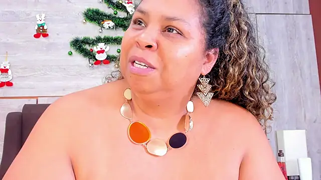 Lynn Jones online show from 01.11.25