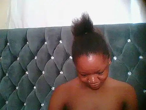 HotJeylee online show from 12.20.25