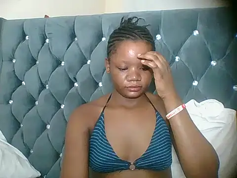 HotJeylee online show from 03.17.26