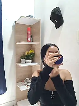 royalgirls x online show from 04.15.26