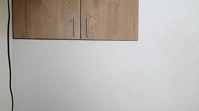 khloe kaczka  online show from 01.09.25