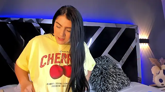 PaulinaDuarte online show from 02.06.25