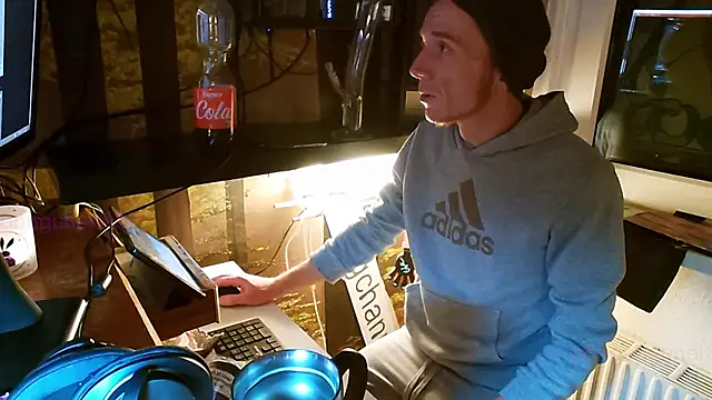 BongChannel online show from 01.02.25