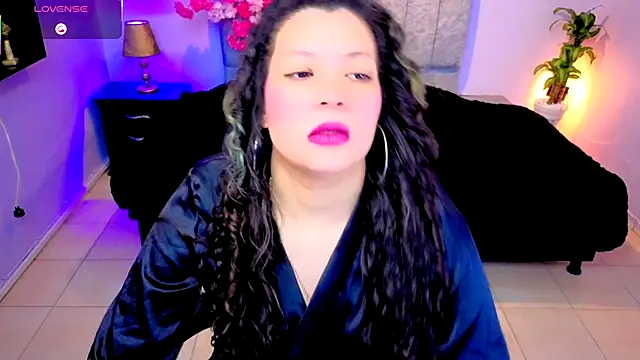 Lana stone  online show from 09.11.25