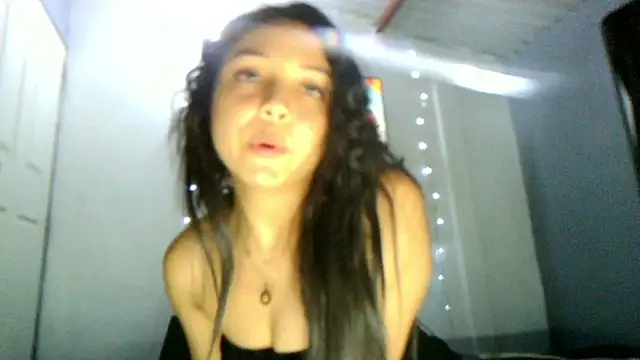 linzeysmith4 online show from 03.14.26