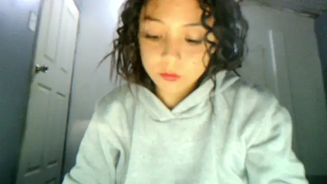 linzeysmith4 online show from 03.21.26