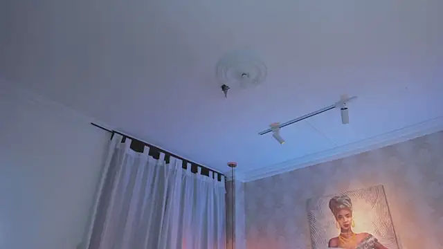 Shantall   online show from 04.07.26