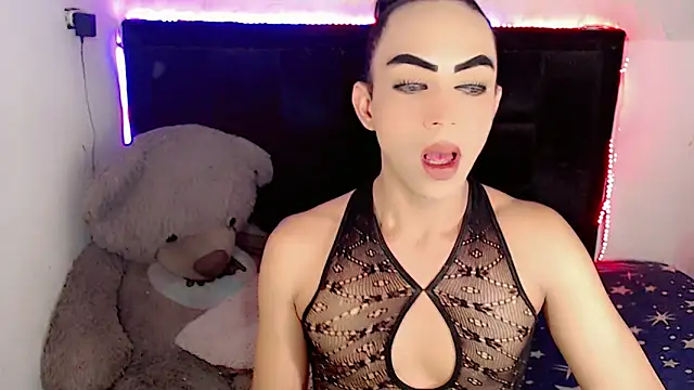 Michell Queen online show from 03.18.26