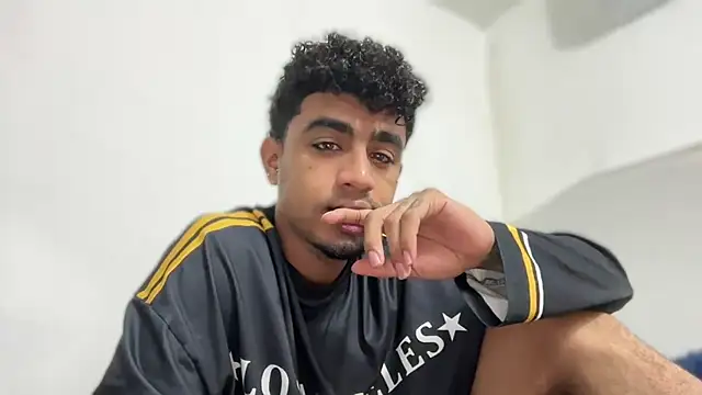 dominic brandd23 online show from 09.17.25