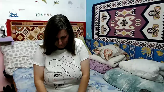 Snapshot of AdelineBlueEyes chatting on 10.07.25 AdelineBlueEyes online show from 10.07.25