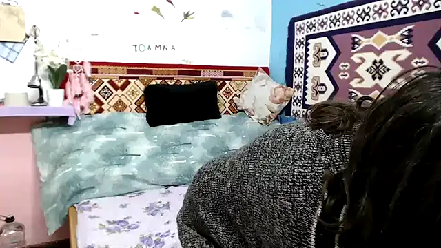 Snapshot of AdelineBlueEyes chatting on 11.27.25 AdelineBlueEyes online show from 11.27.25