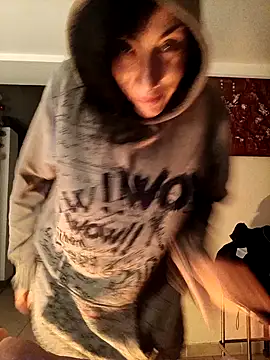 freyamoret online show from 12.21.24