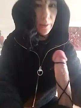 freyamoret online show from 02.21.25