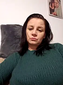 Snapshot of KristenVega chatting on 02.01.25 KristenVega online show from 02.01.25