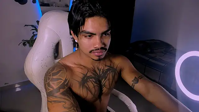 Young laroi online show from 01.11.25