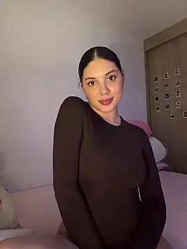 EmilyS   online show from 02.19.26