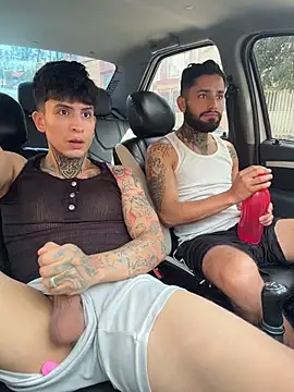 Snapshot of _Tomy08calderon chatting on 10.17.25 Tomy08calderon online show from 10.17.25