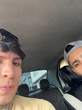 Snapshot of _Tomy08calderon chatting on 11.19.25 Tomy08calderon online show from 11.19.25