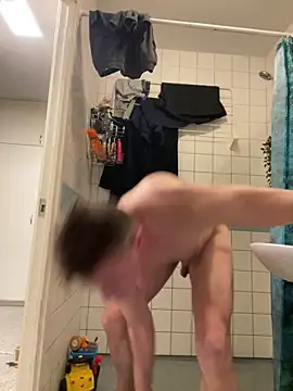 Teddan82 online show from 04.17.26