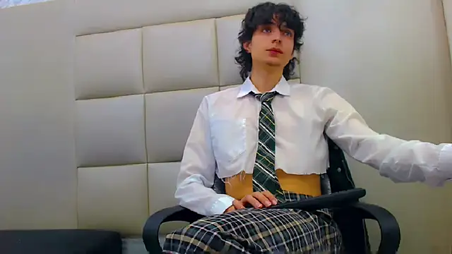 Sr BonnyEthan online show from 02.12.26