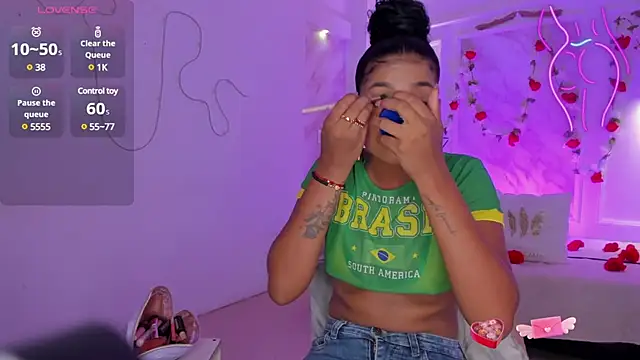 Snapshot of NastassjaCandy chatting on 02.19.25 NastassjaCandy online show from 02.19.25
